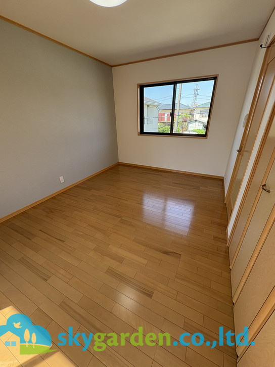 茅ヶ崎市高田　中古住宅の洋室|ゆったりした洋室です