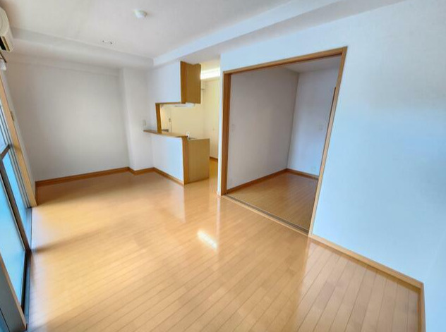 熊本市中央区水前寺３丁目の賃貸マンションの居間・リビング