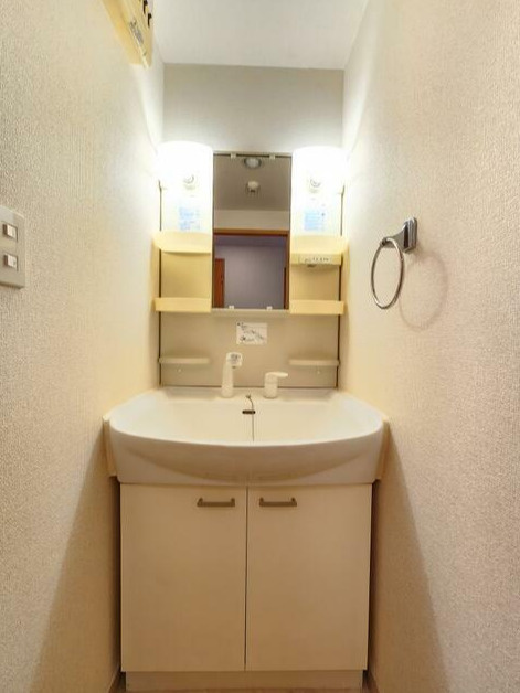 熊本市中央区水前寺３丁目の賃貸マンションの独立洗面台