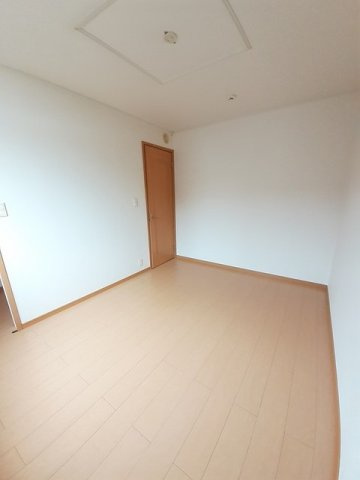 カサ・デ・ルーエの内装|明るい室内です