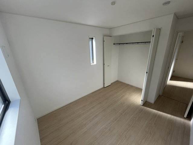 クレイドルガーデン和歌山市有本　第４の洋室