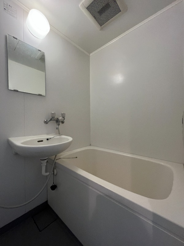 タイドプールマンションの浴室|他のお部屋の写真です。現況優先。