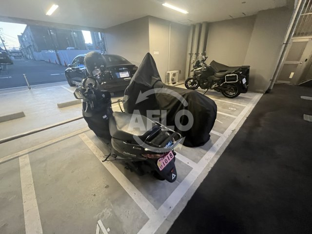 エスリード大阪デュアルゲートのその他共用部分|エスリード大阪デュアルゲート　バイク置き場