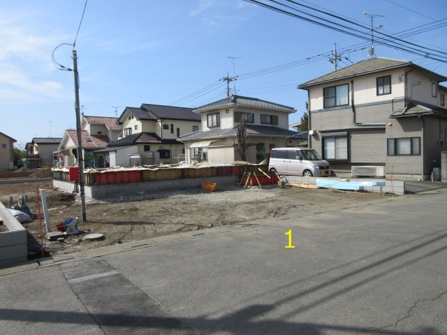 【仲介手数料無料】新築戸建　深谷市中瀬1669-6（全2棟）の前面道路含む現地写真