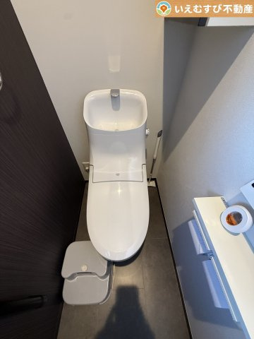 深谷市新戒　中古戸建のトイレ