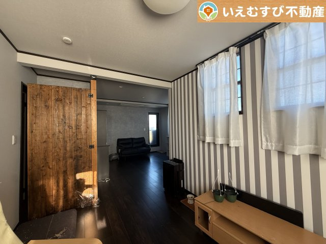 深谷市新戒　中古戸建の洋室