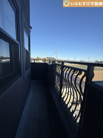 深谷市新戒　中古戸建のバルコニー