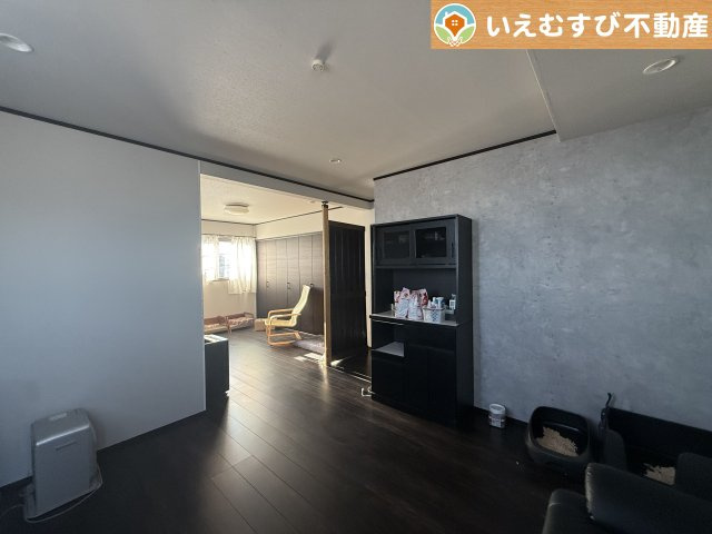 深谷市新戒　中古戸建の洋室