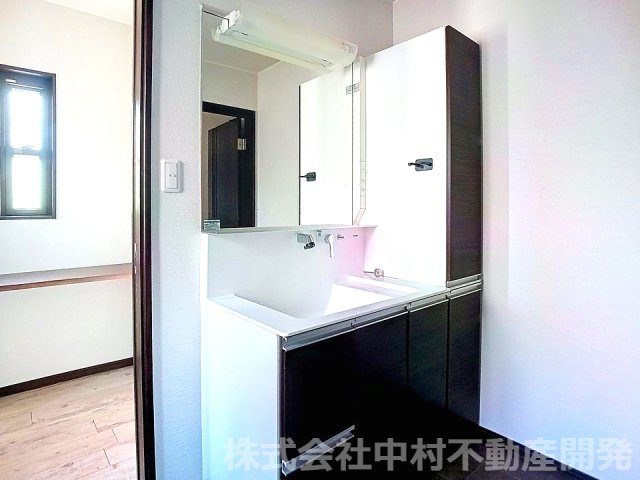 メゾンアール宮園の独立洗面台