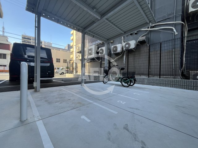 ザ・パークハビオ塚本のその他共用部分|ザ・パークハビオ塚本　バイク置き場