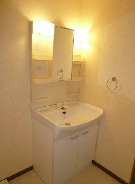 蔵屋マンション第一の独立洗面台