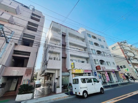 サンライズ小松