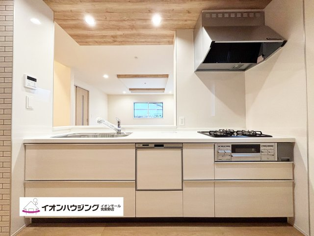 春日市岡本5丁目　1号棟