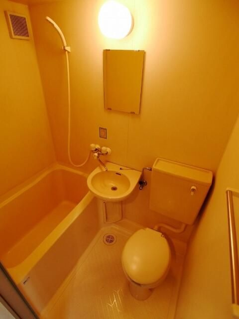 エルピア関町の浴室