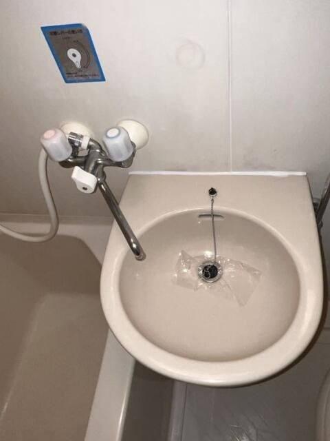 エルピア関町の洗面所