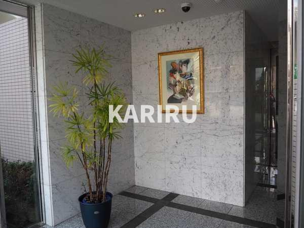 ルフォン今里のロビー