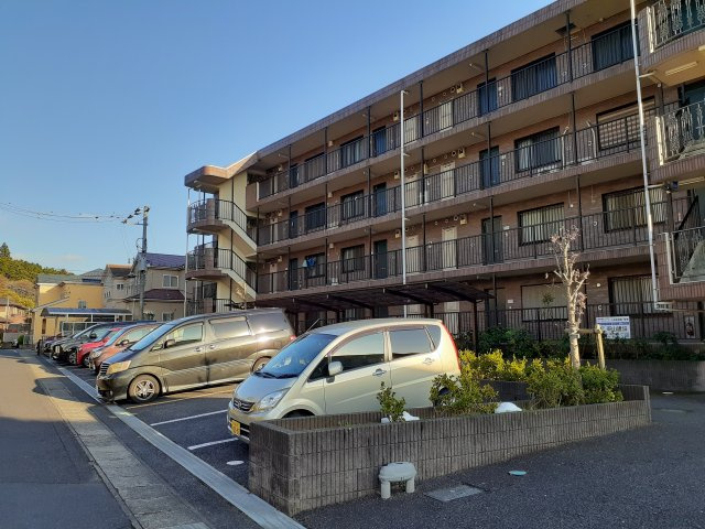 コーラルリーフの駐車場|駐車場があります