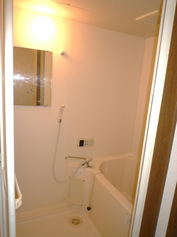 コーラルリーフの浴室|お風呂で日々の疲れを落としましょう