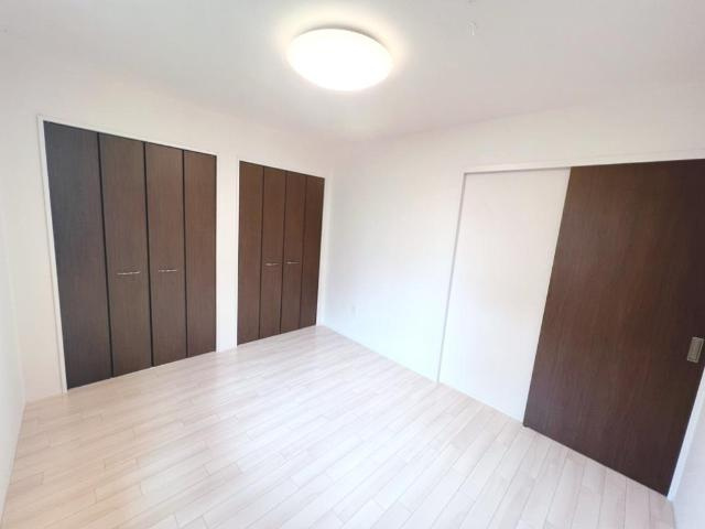 グランドソレーユの内装|洋室②