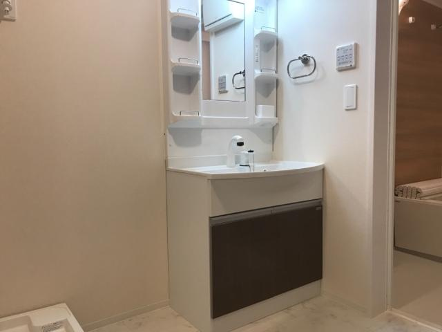 グランドソレーユの独立洗面台|洗髪洗面化粧台