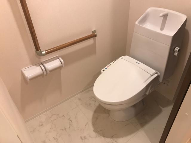 グランドソレーユのトイレ|シャワー付トイレ