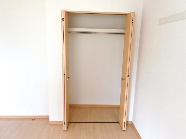 クイーン　アークの収納|クローゼット