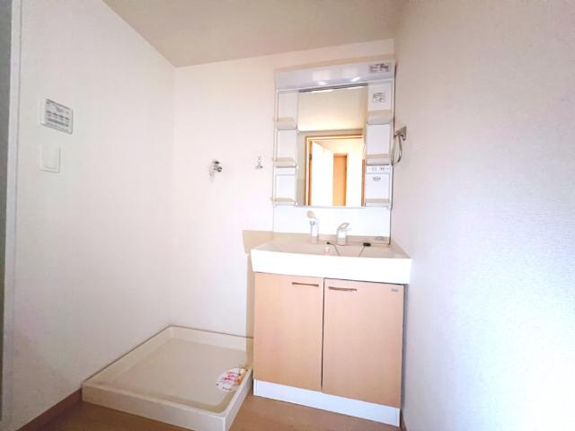 クイーン　アークの独立洗面台|洗面