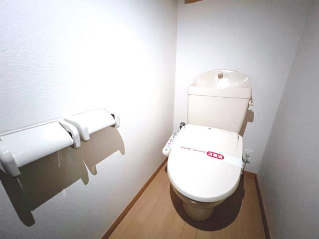 クイーン　アークのトイレ|シャワー付トイレ