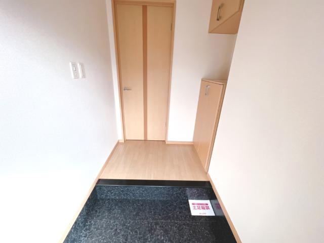 クイーン　アークの玄関|玄関