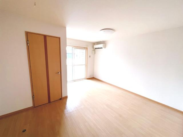 クイーン　アークの居間・リビング|リビング