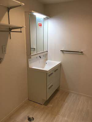 Bel Lapisの独立洗面台