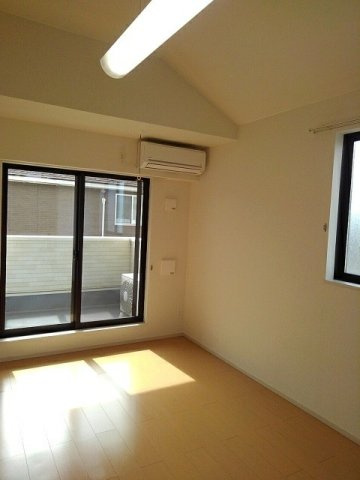 アークヒルズＧの居間・リビング|ゆったりとしたリビングです