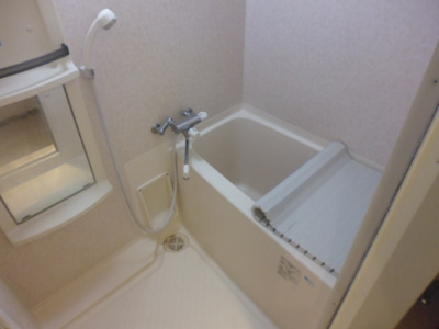 【浴室】 | フェニックス中野新橋パインアイル | 浴室乾燥機能付き。