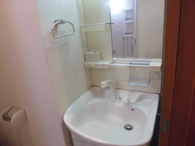 【独立洗面台】 | フェニックス中野新橋パインアイル | 嬉しい独立洗面台。