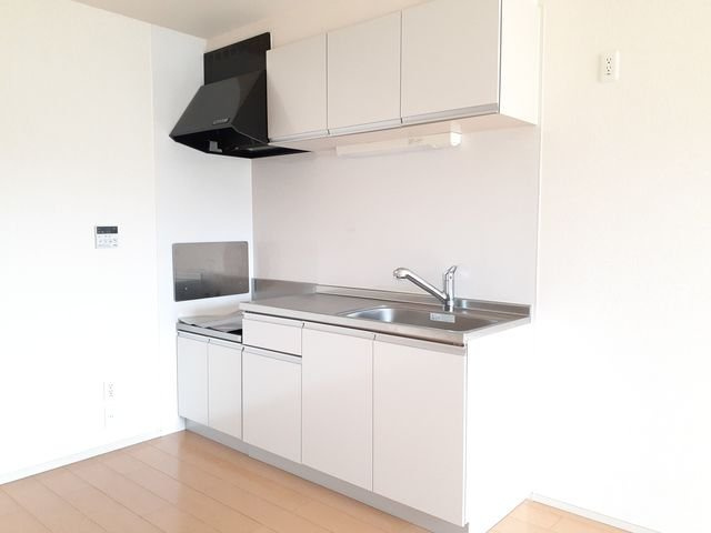 ボナールⅠのキッチン|きれいなキッチンです