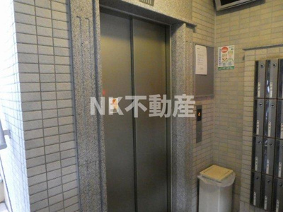 【その他共用部分】 | Ritz小阪（リッツ小阪）（河内小阪賃貸） | エレベーターです