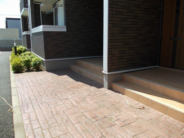 グラシアスの玄関|明るい玄関です