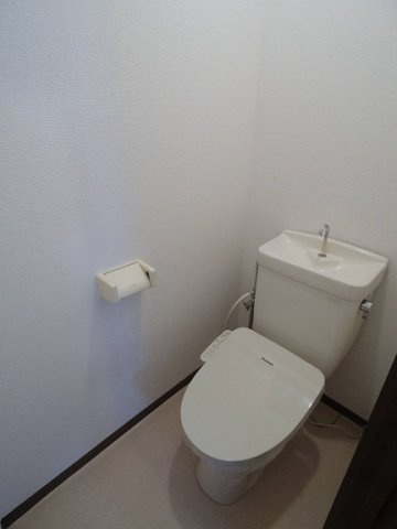 メゾンドボナールのトイレ|シンプルで使いやすいトイレです