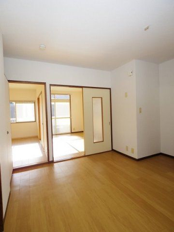 メゾンドボナールの洋室