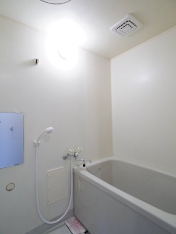 メゾンドボナールの浴室|きれいなお風呂です