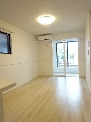 アウローラⅡの居間・リビング|居間です