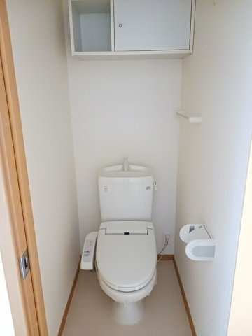 プラシードのトイレ|コンパクトで使いやすいトイレです