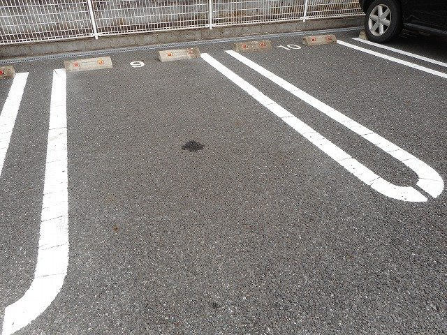 エスポワールの駐車場|駐車場があります