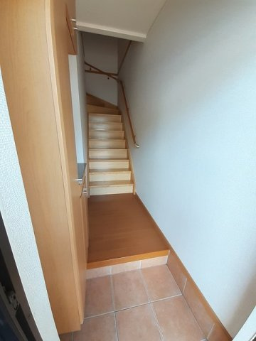 セレノ　アルバ　Ｂの玄関|毎日通る玄関はこちらです