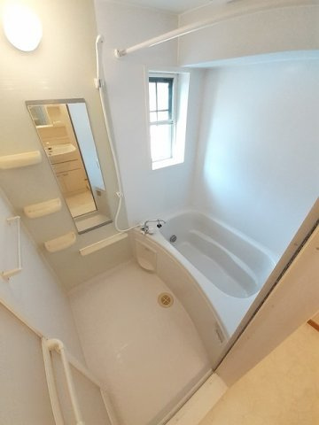 セレノ　アルバ　Ｂの浴室|お風呂で日々の疲れを落としましょう