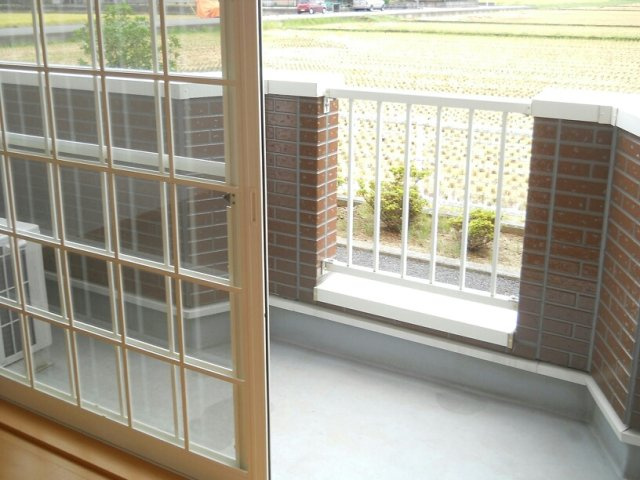 ラ・ボンヌ・シャンス．Ⅱのバルコニー|広々としたバルコニーです