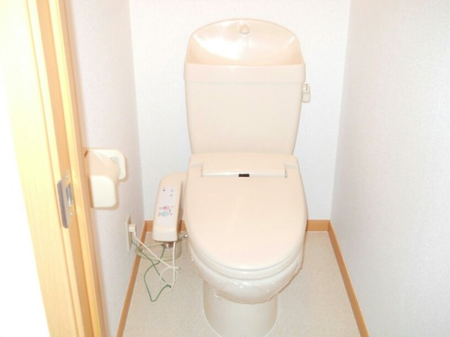 ラ・ボンヌ・シャンス．Ⅱのトイレ|トイレもきれいです