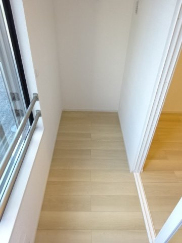 Ｋ．Ｚ　ｗｉｌｌ　Ｇの内装|明るい色調の室内です