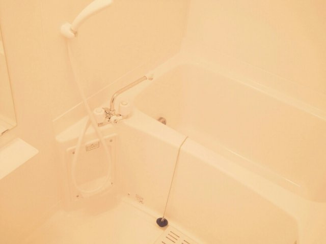 アンシャンテ・Ⅲの浴室|きれいなお風呂です