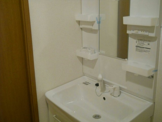 アンシャンテ・Ⅲの独立洗面台|洗面所です